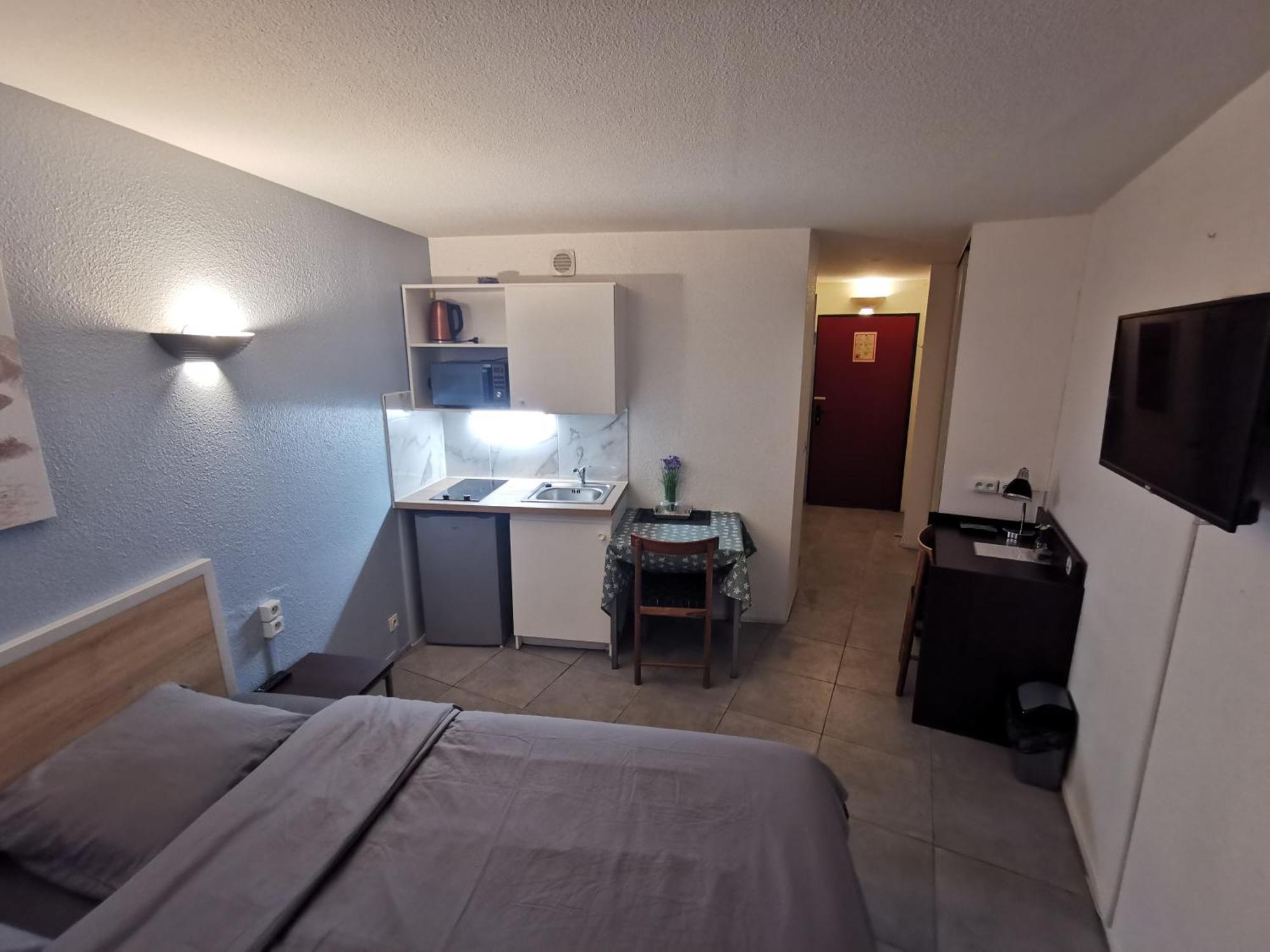 Appart Hotel La Defense Курбевуа Экстерьер фото